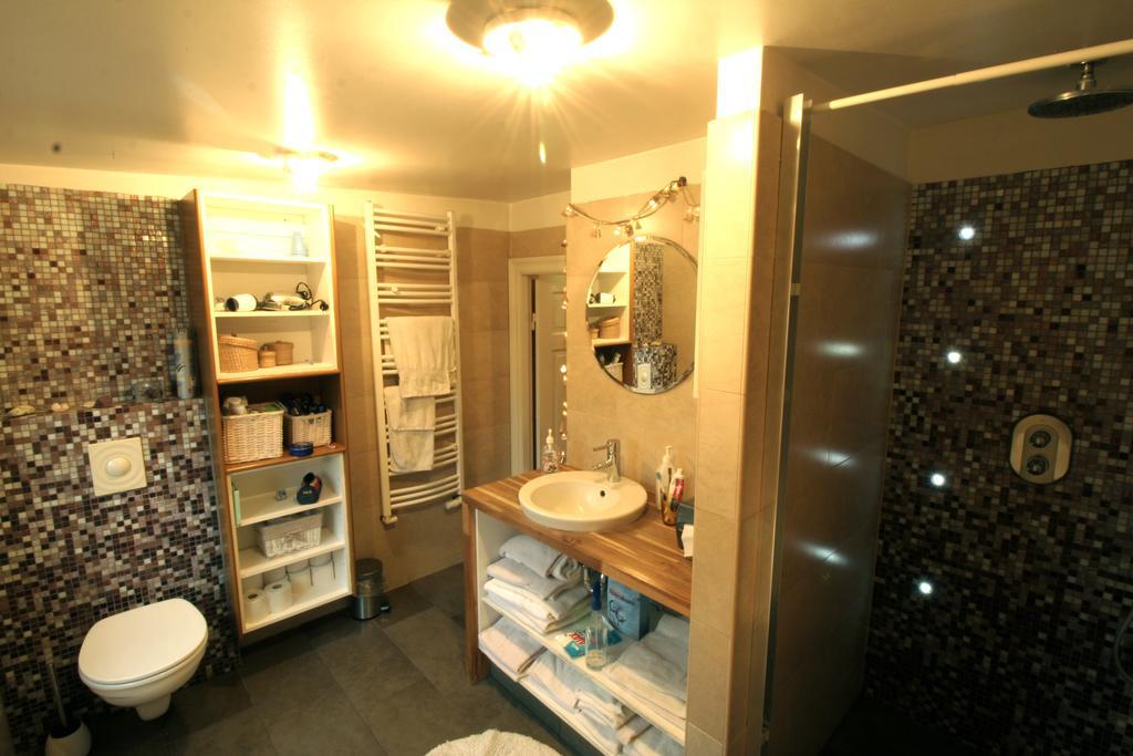 Our House Guesthouse Reykjavik Bilik gambar